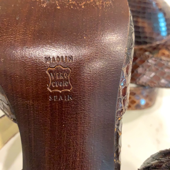 Kenneth Cole snake skin high heel - Picture 5 of 6